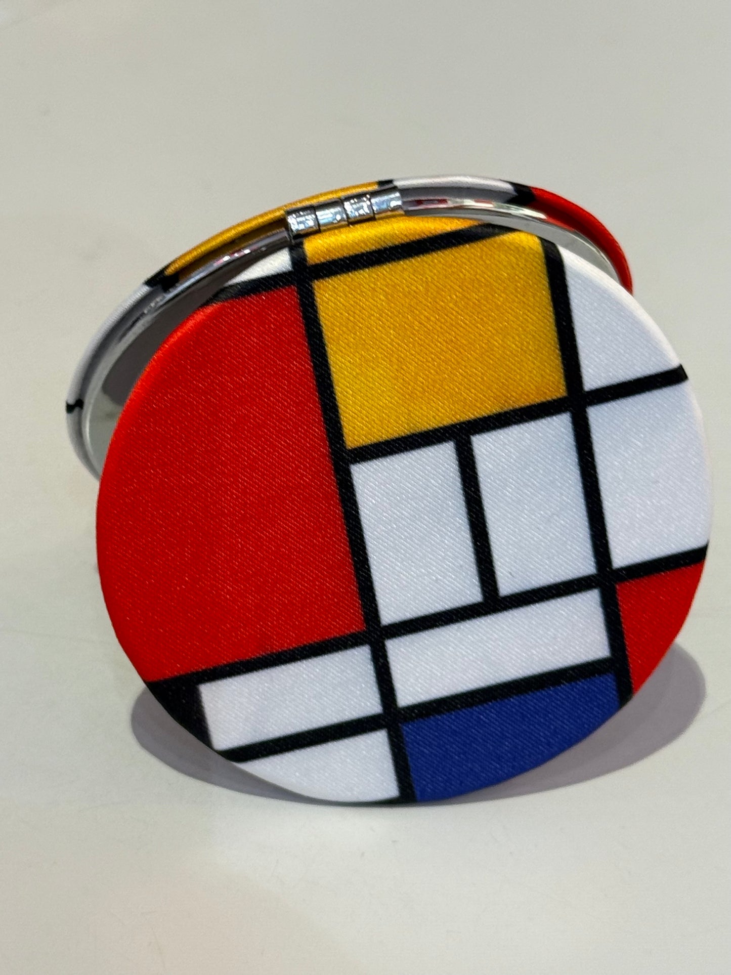 Miroir de poche, Art