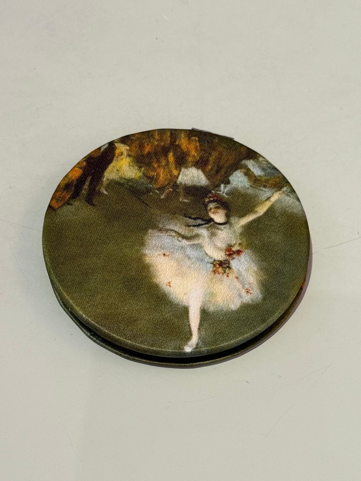Miroir de poche, Art